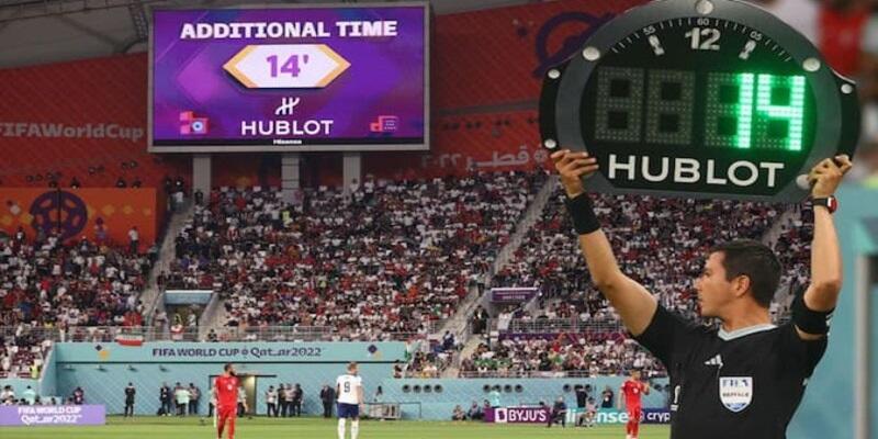 Thể thức này diễn ra trong 30 phút sau trận chính thức